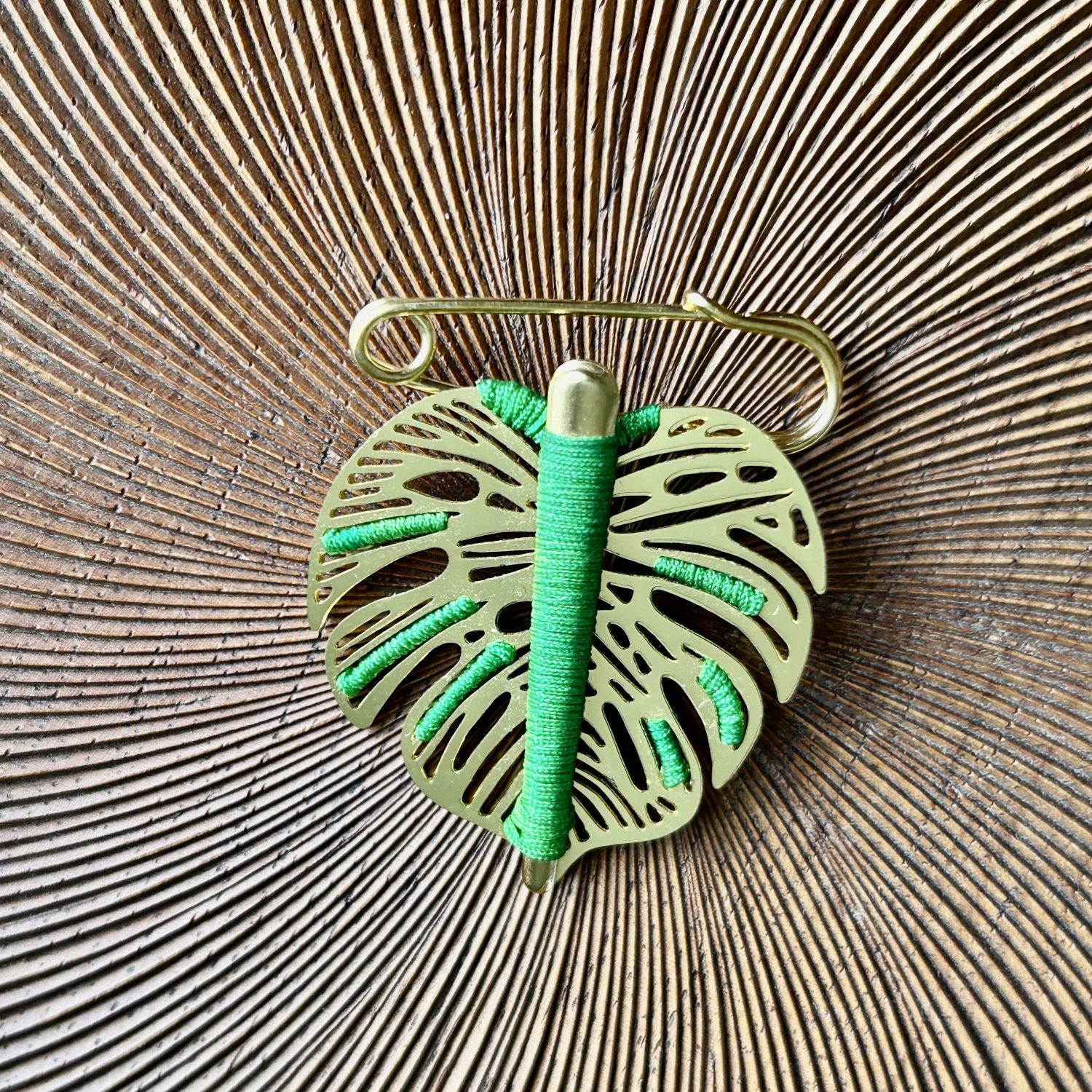 Broche Elégance Tropicale verte