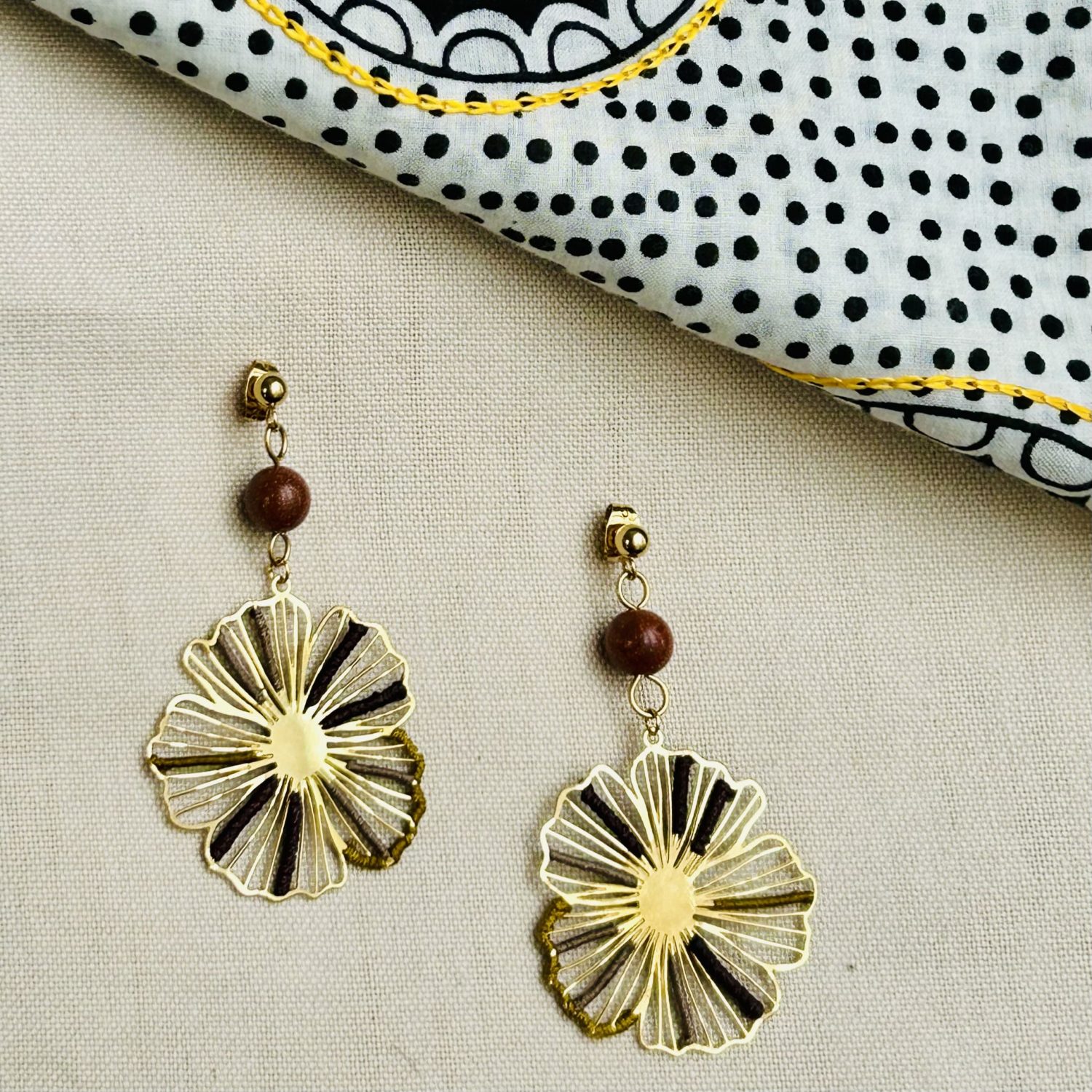 BO Fleur ensoleillée – marron et noir