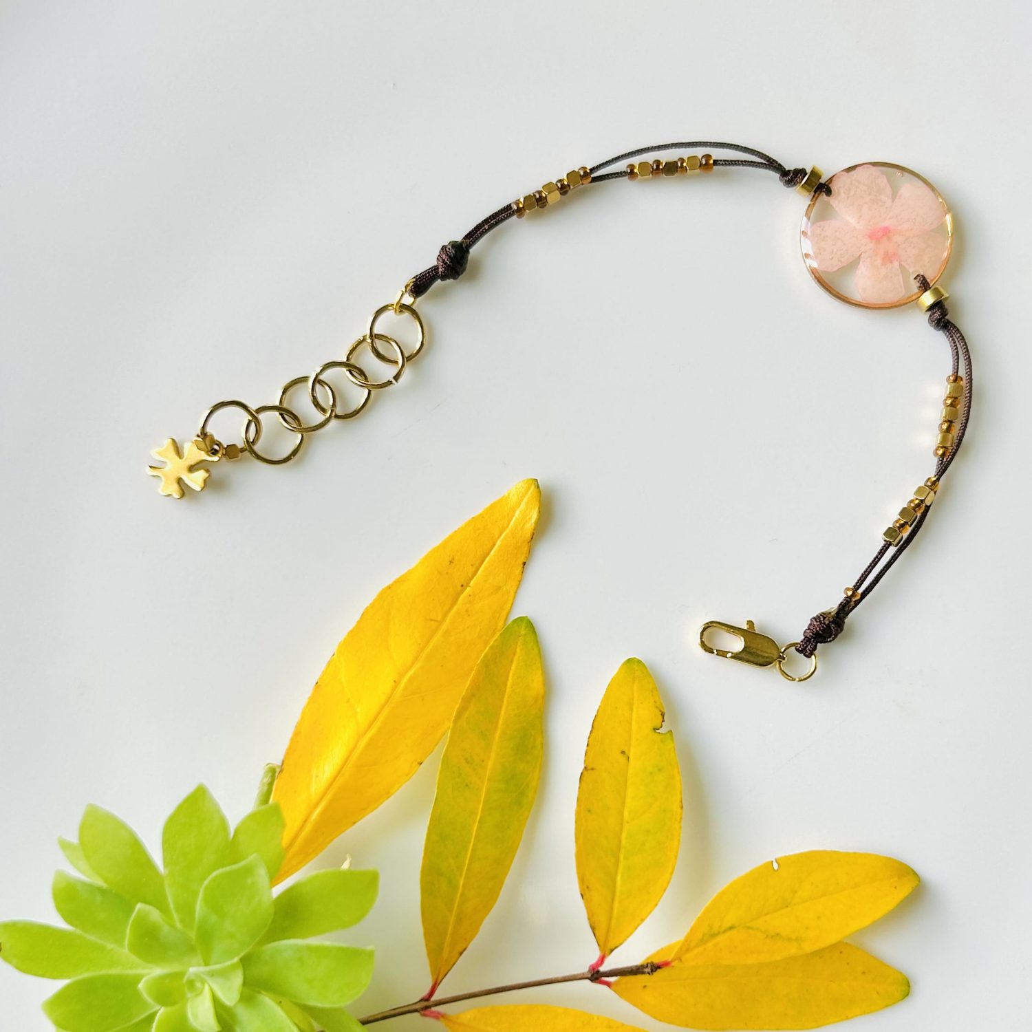 Bracelet Fleur de Cerisier en Beauté