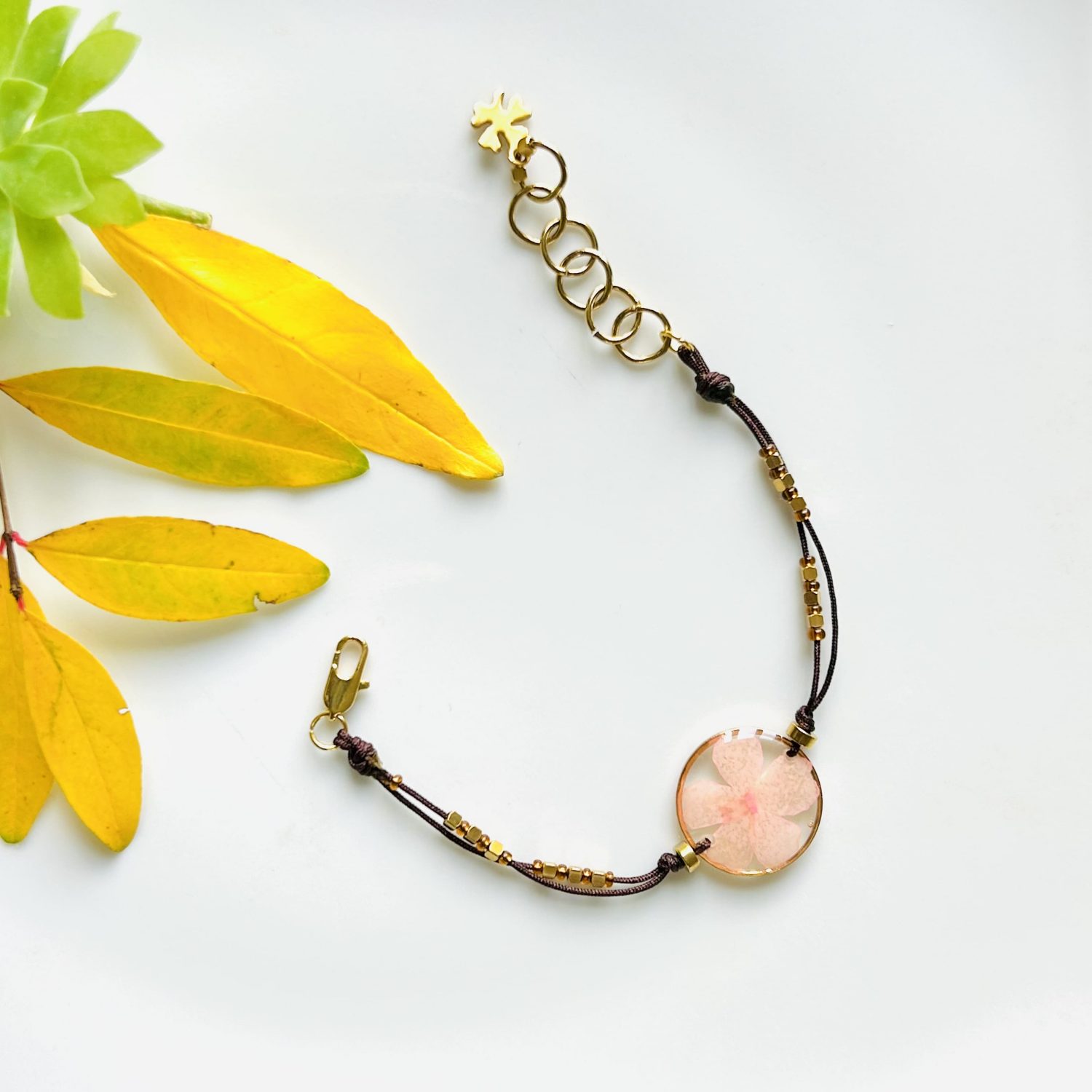 Bracelet Fleur de Cerisier en Beauté